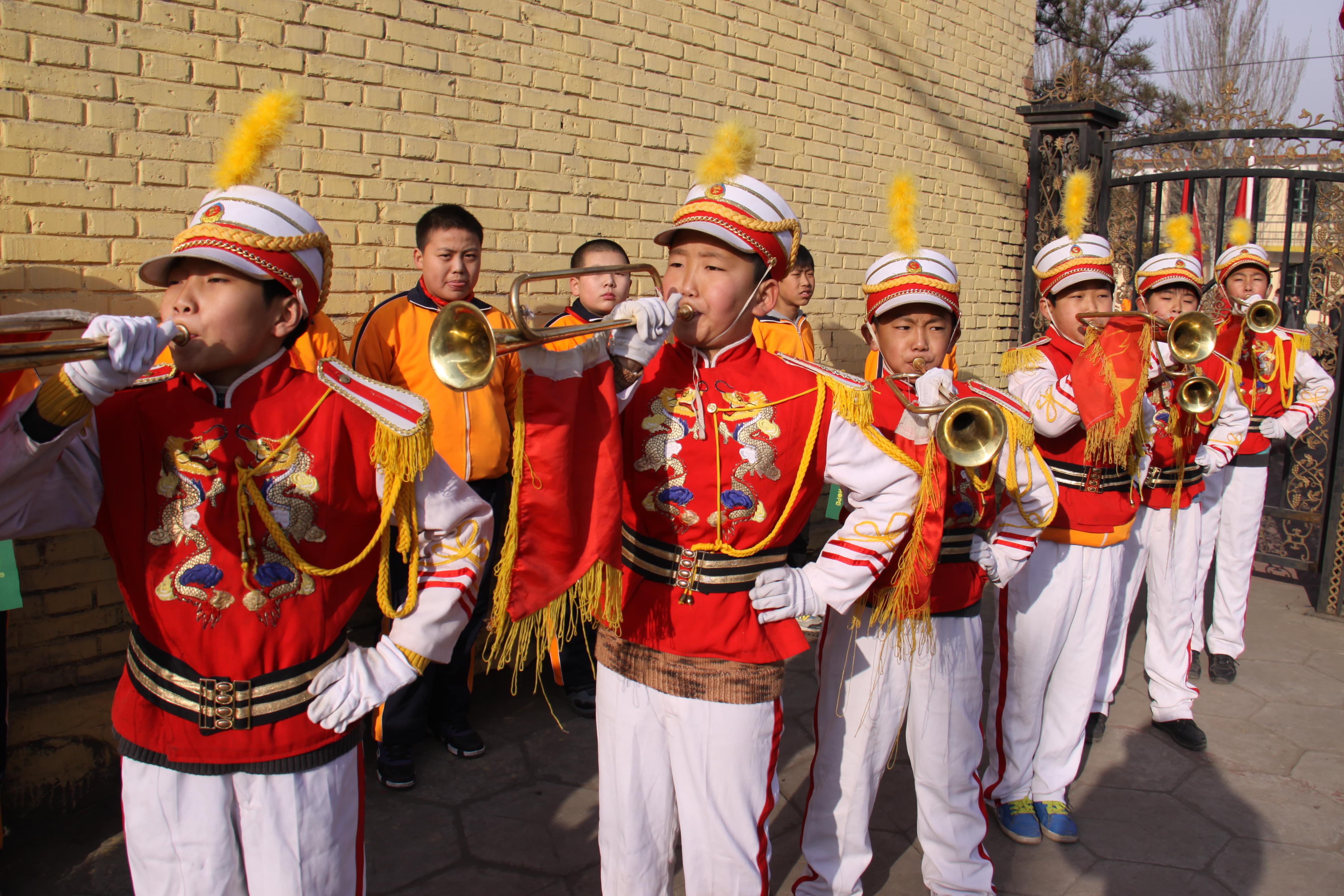 第22所 包头市西北门米兰milan(中国)董丽萍小学 第22所 包头市西北门米兰milan(中国)董丽萍小学